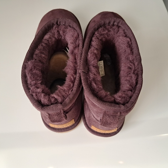 UGG CLASSIC MINI II PORT WATER REISTANT SHEARLING BOOT US Womens 7 - Picture 6 of 9